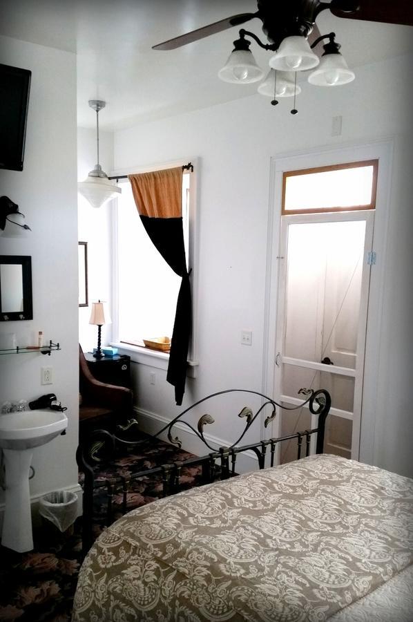 Mineral Point Hotel מראה חיצוני תמונה
